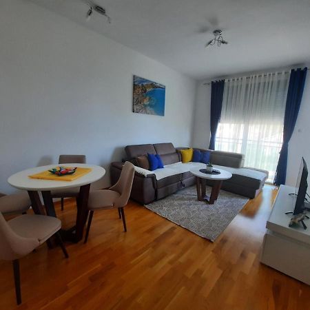 Lux Apartment Talija بودفا المظهر الخارجي الصورة