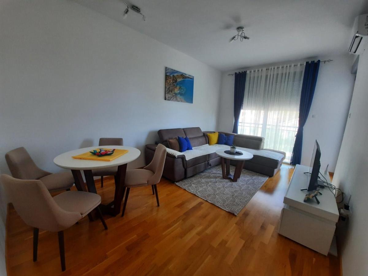 Lux Apartment Talija بودفا المظهر الخارجي الصورة